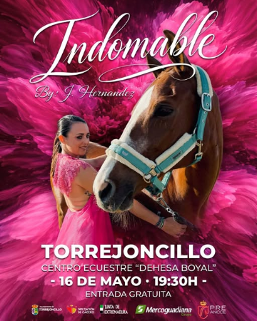 Imagen 16 de Mayo - DESFILE DE MODA “INDOMABLE” DE J. HERNANDEZ en el recinto ferial de Torrejoncillo.